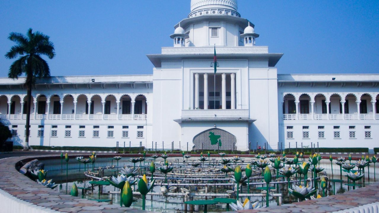 দুই বছর নয়, এক বছরেই স্থায়ী ২২ অতিরিক্ত বিচারপতি