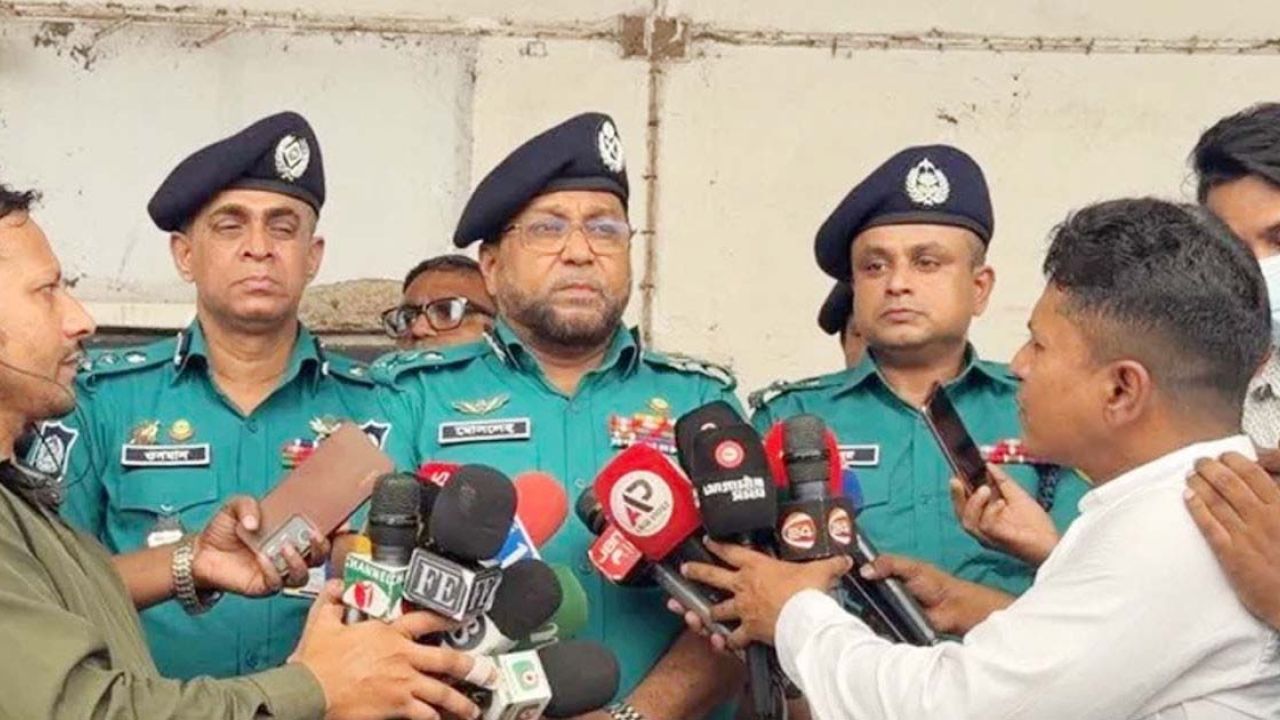 ক্লিনিকে হামলার ঘটনায় আসামিদের ধরতে অভিযান চলছে: ডিএমপি কমিশনার