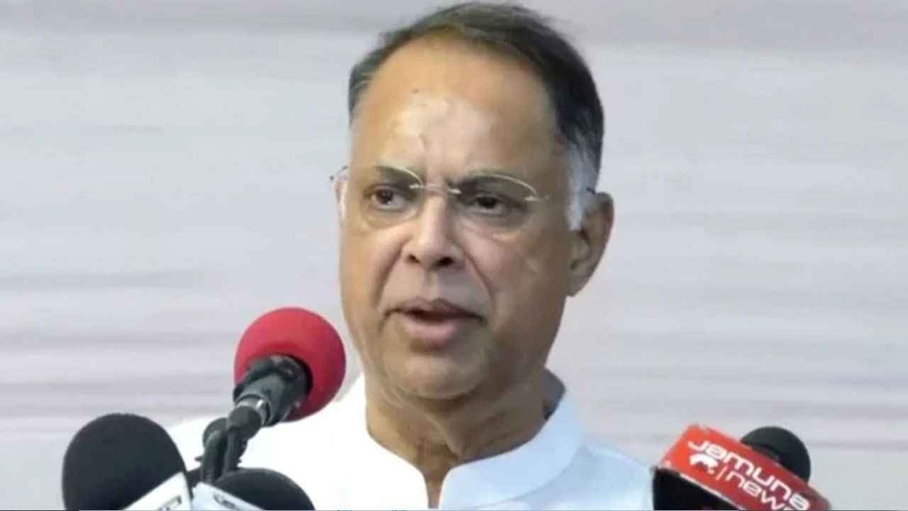 জ্বালানি সরবরাহ স্বাভাবিক হয়েছে: মন্ত্রী ইকবাল হাসান মাহমুদ টুকু
