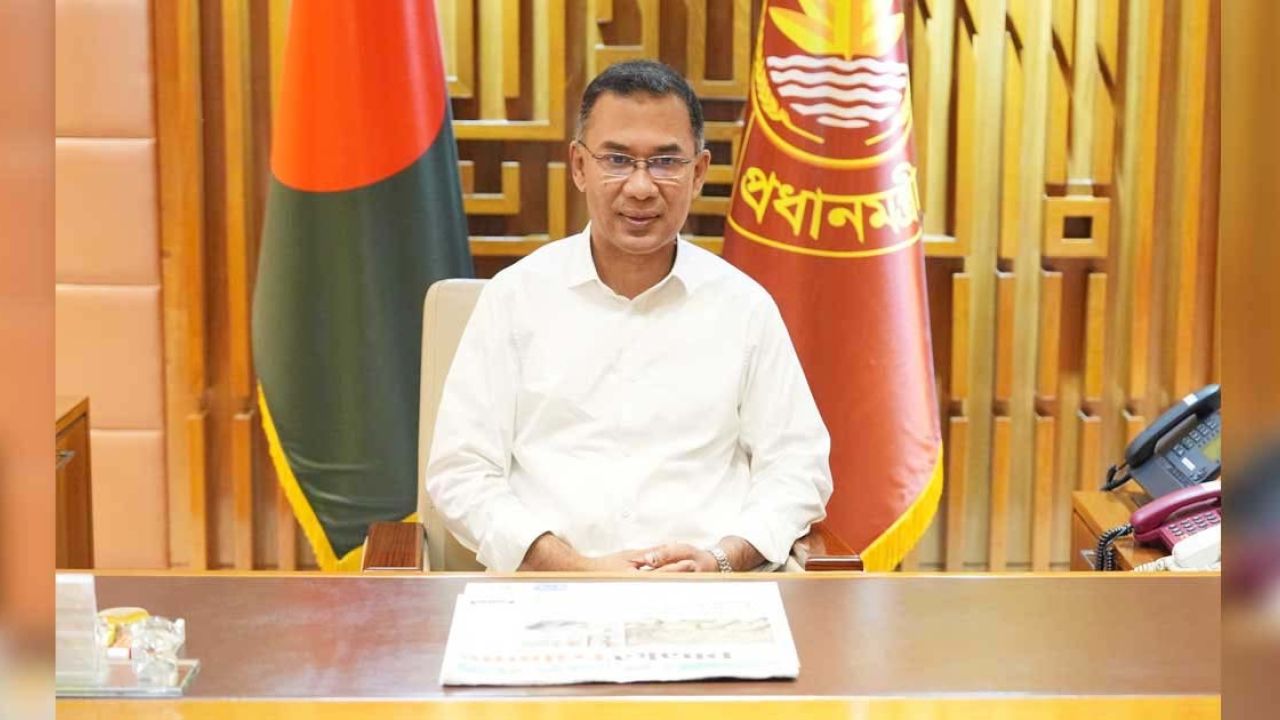 দুর্গাপূজায় ছুটির সঙ্গে অনুদানও বাড়ালেন প্রধানমন্ত্রী