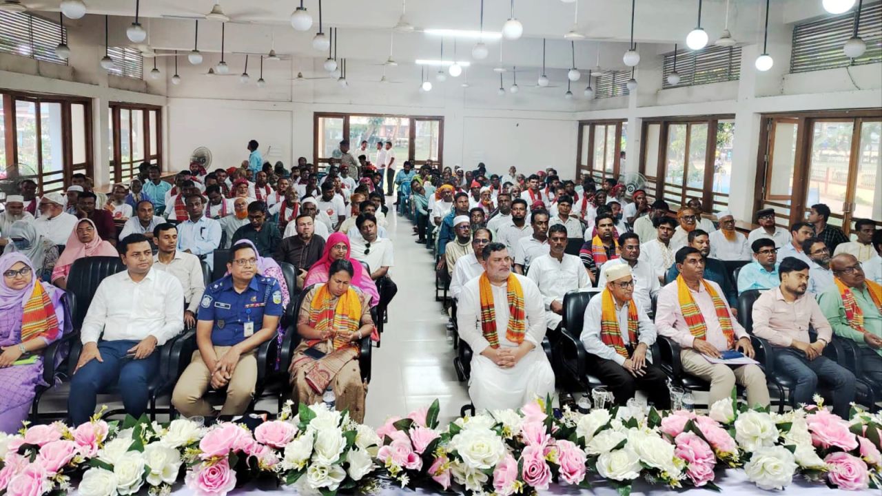 নকলায় কৃষক কার্ড বিতরণ কার্যক্রমের উদ্বোধন