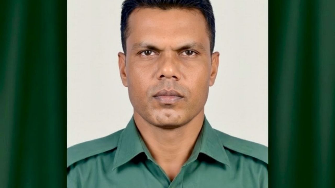 শেরপুরে বিদ্যুৎস্পৃষ্টে আনসার সদস্যের মৃত্য