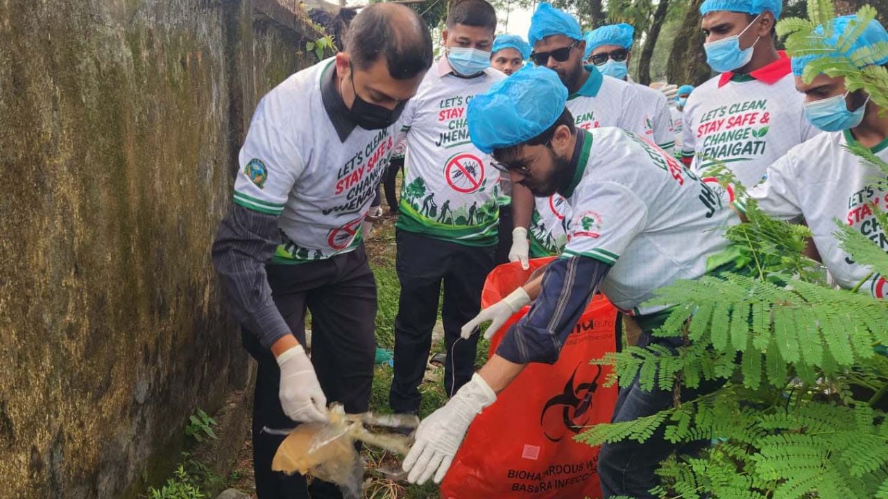 ডেঙ্গু প্রতিরোধে ঝিনাইগাতীতে পরিচ্ছন্নতা অভিযান