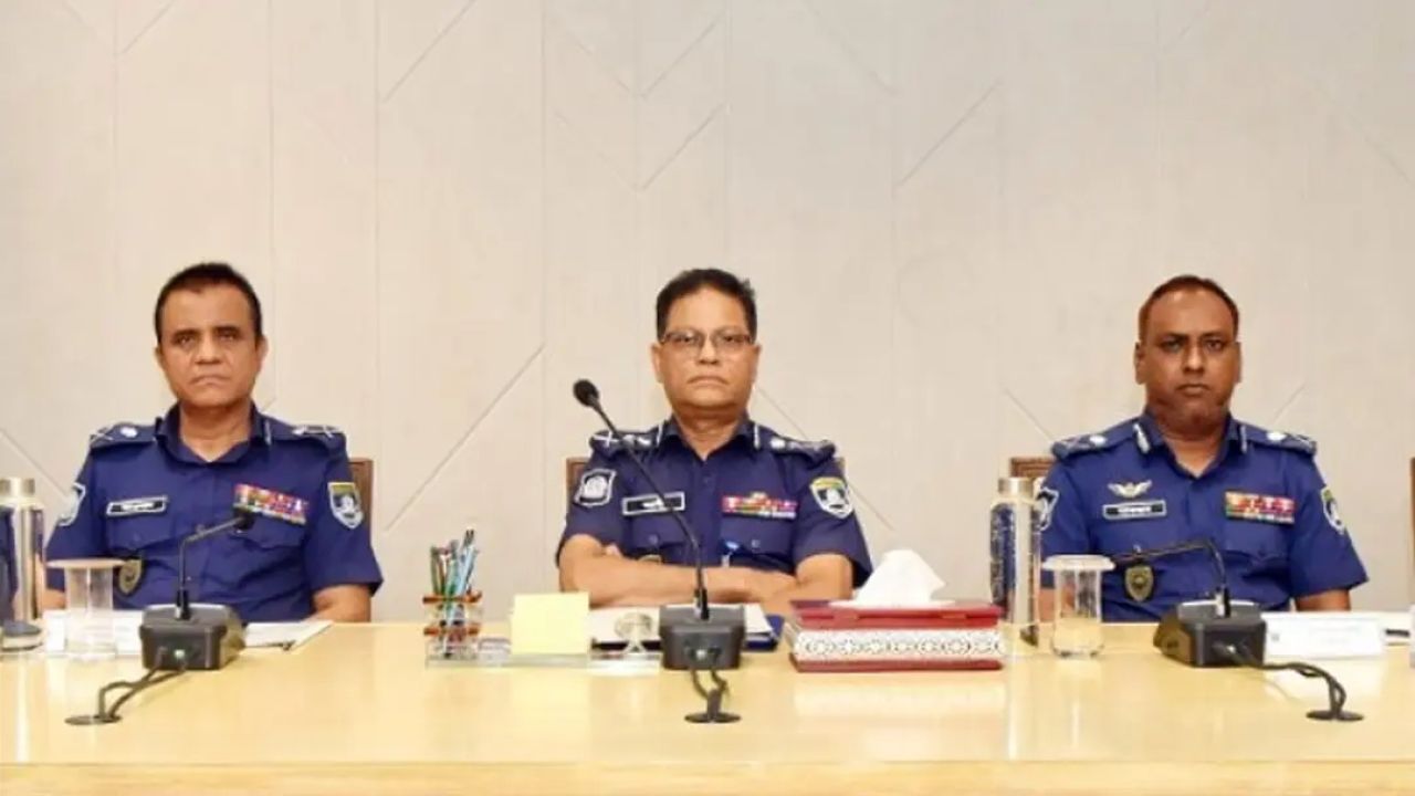 চ্যালেঞ্জ মোকাবিলা করে পুলিশকে দায়িত্ব পালন করতে হবে : আইজিপি