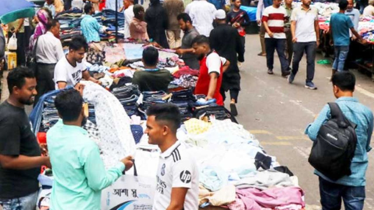 ১০০ ফুট সড়কে যানজটের ভোগান্তি, নাকাল নগরবাসী