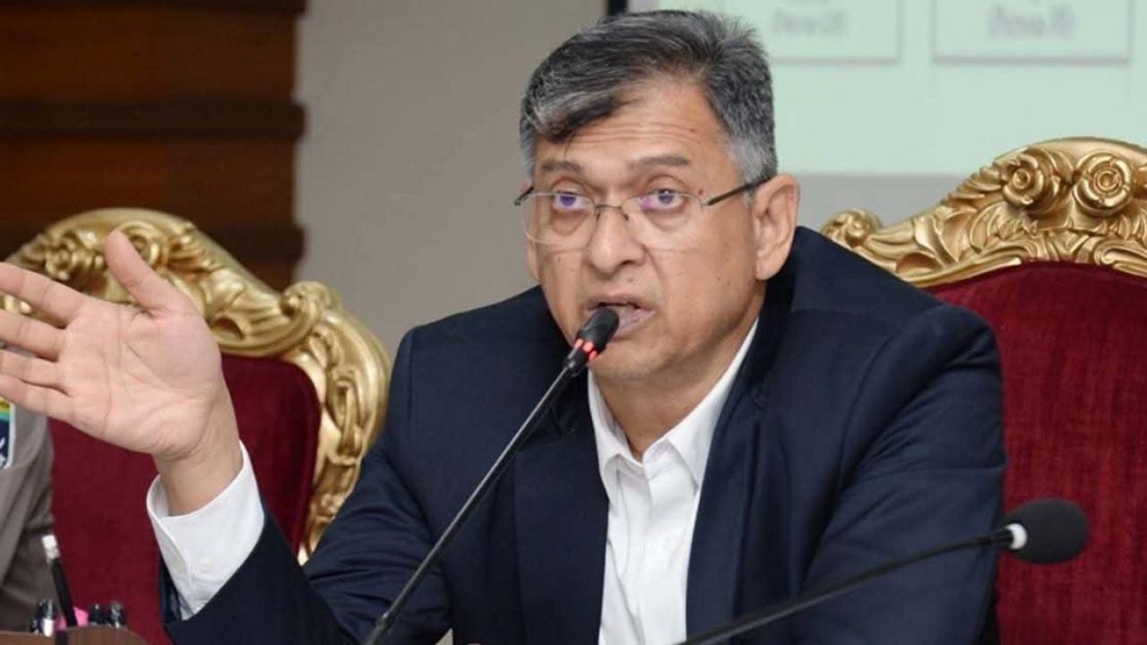তত্ত্বাবধায়ক সরকারের অধীনেই আগামী জাতীয় নির্বাচন: স্বরাষ্ট্রমন্ত্রী
