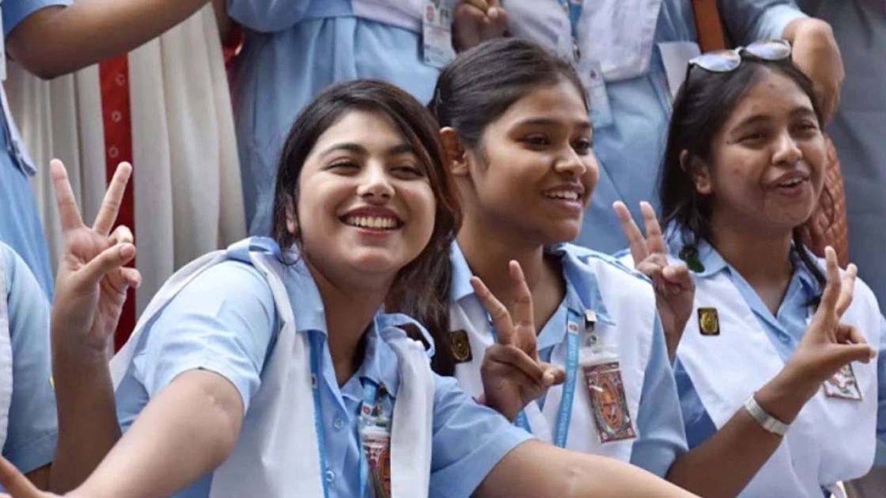এইচএসসির ফল প্রকাশের তারিখ পরিবর্তন
