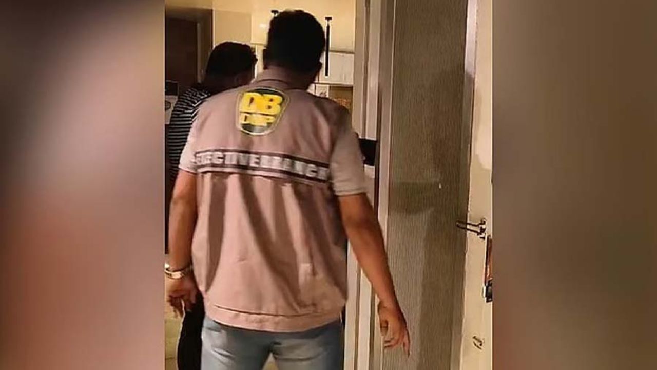ভ্রাম্যমাণ আদালতের সাজা নিয়ে প্রশ্ন, যাচাই হোক আইনি প্রক্রিয়া