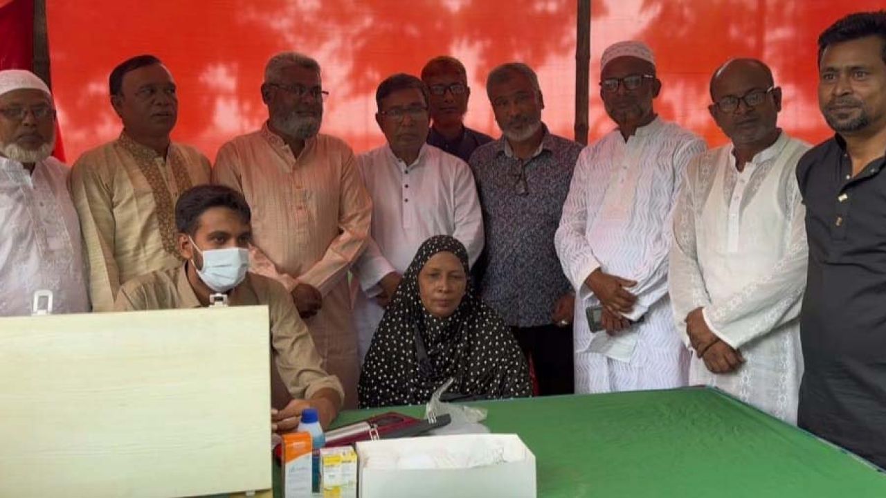 মাদারগঞ্জে উপজেলা যুবদলের উদ্যোগে ফ্রি মেডিকেল ক্যাম্প